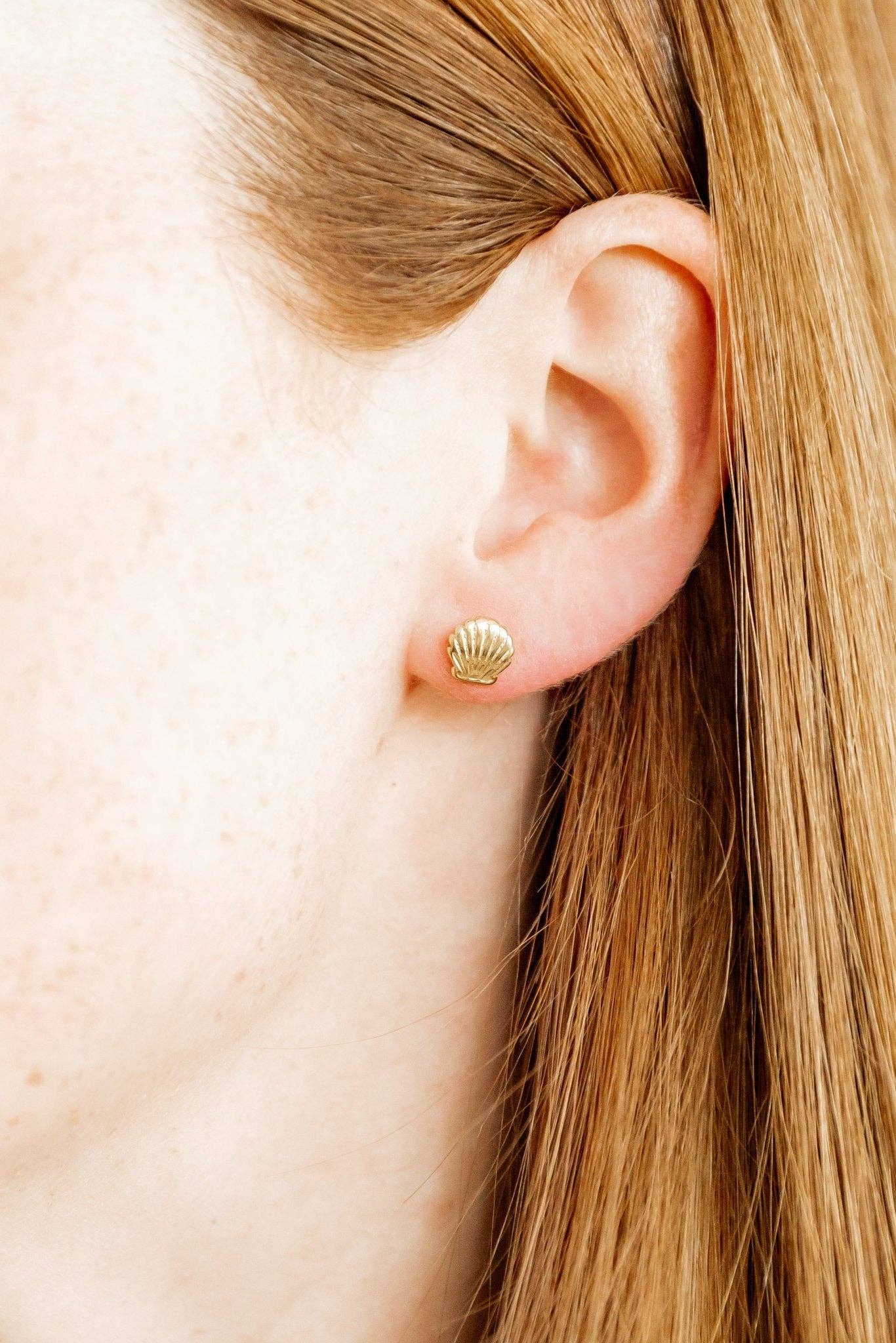 Marina Screwback Stud Earrings