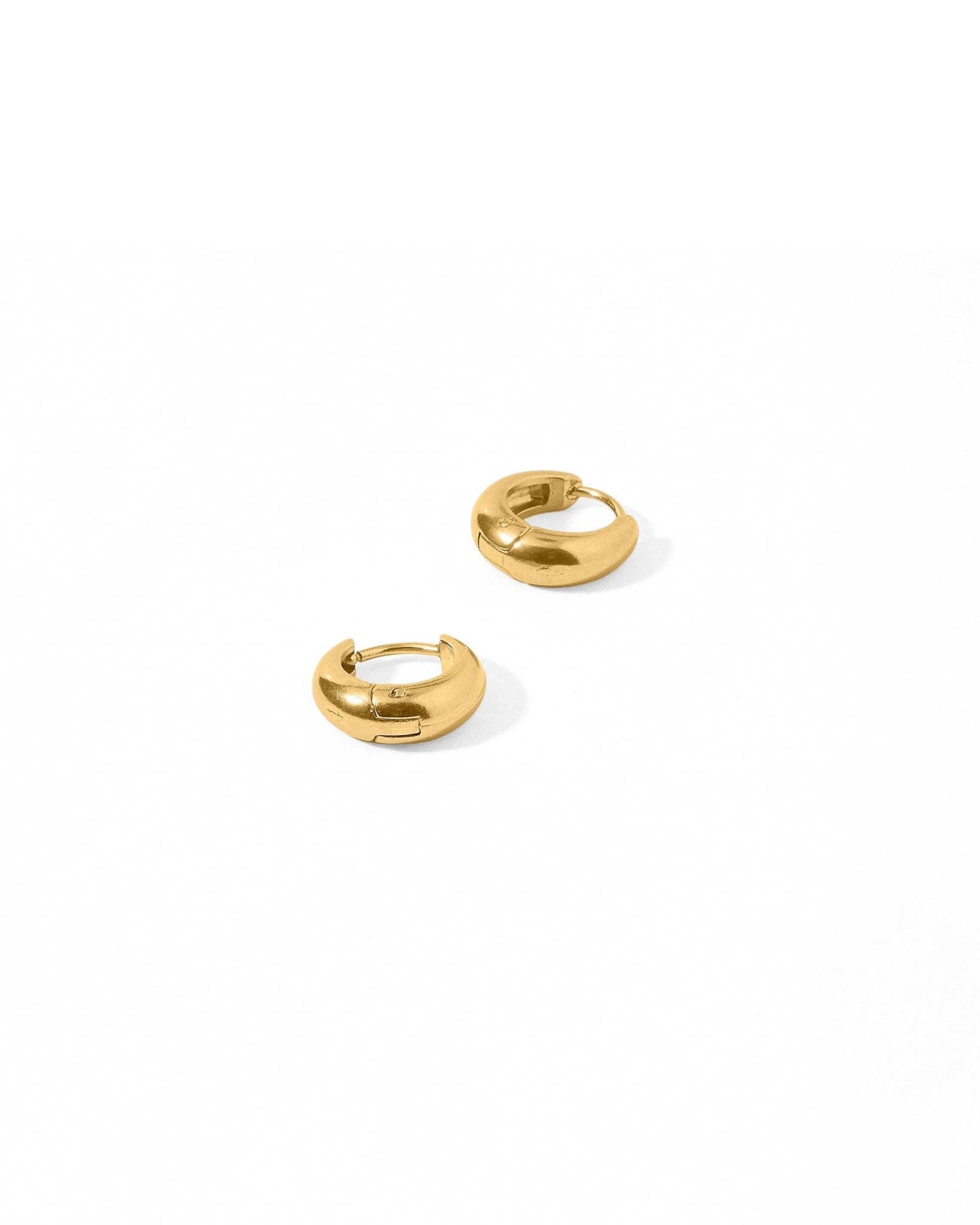 Sunday 8mm Gold Huggie Hoops