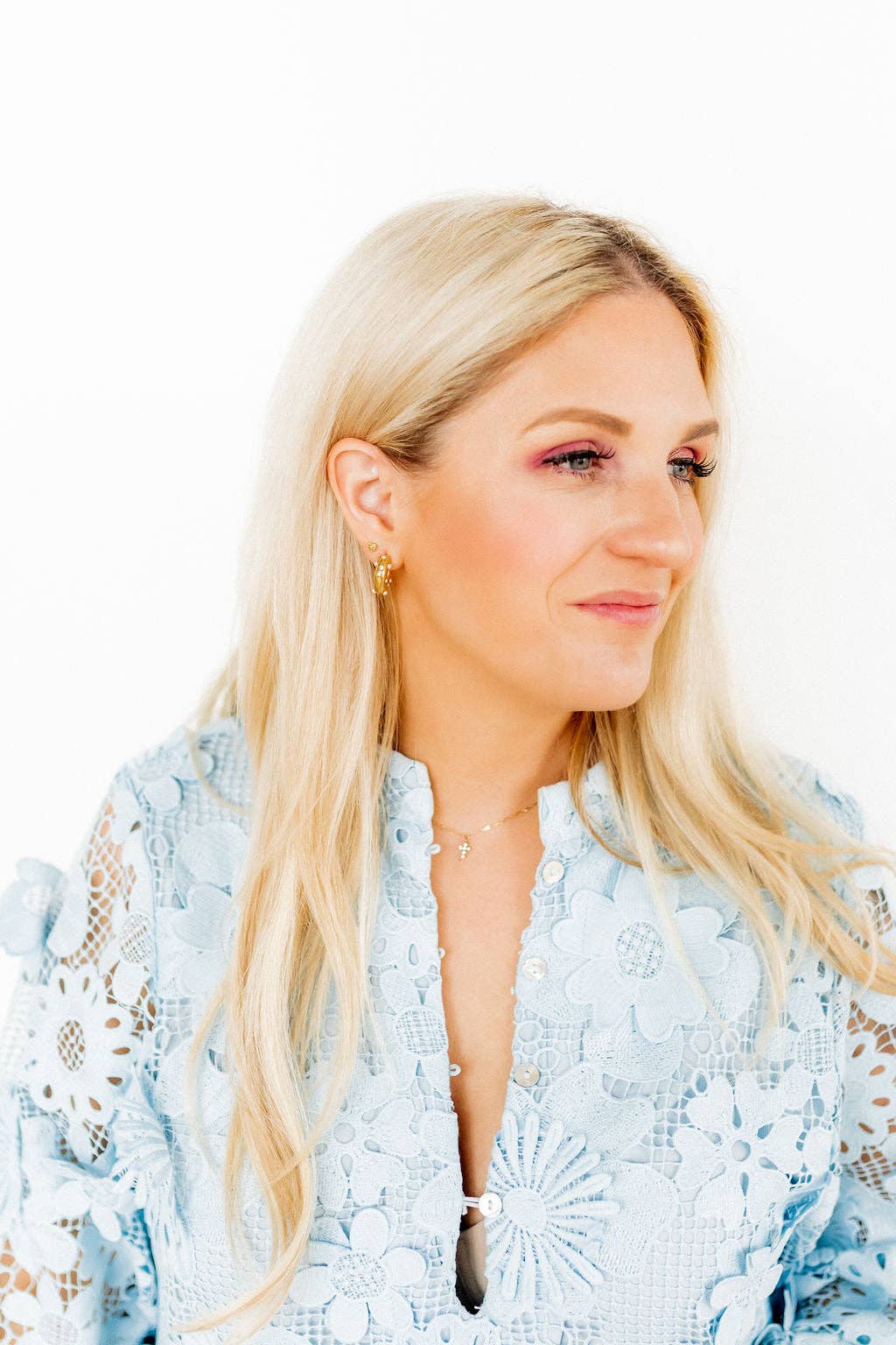 Kaitlyn 20mm Huggie Hoops