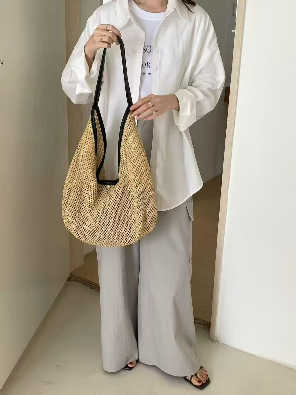 Ginger Straw Shoulder Bag