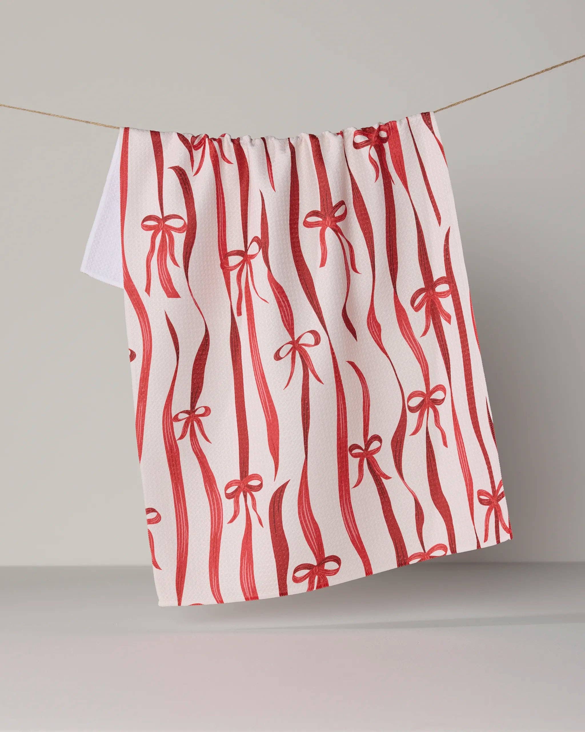 Falling Ribbon Tea Towel - Holiday 2026: Fir
