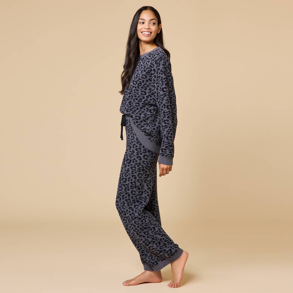 Wild Grey Leopard Marshmallow Crew Neck Lounge Set