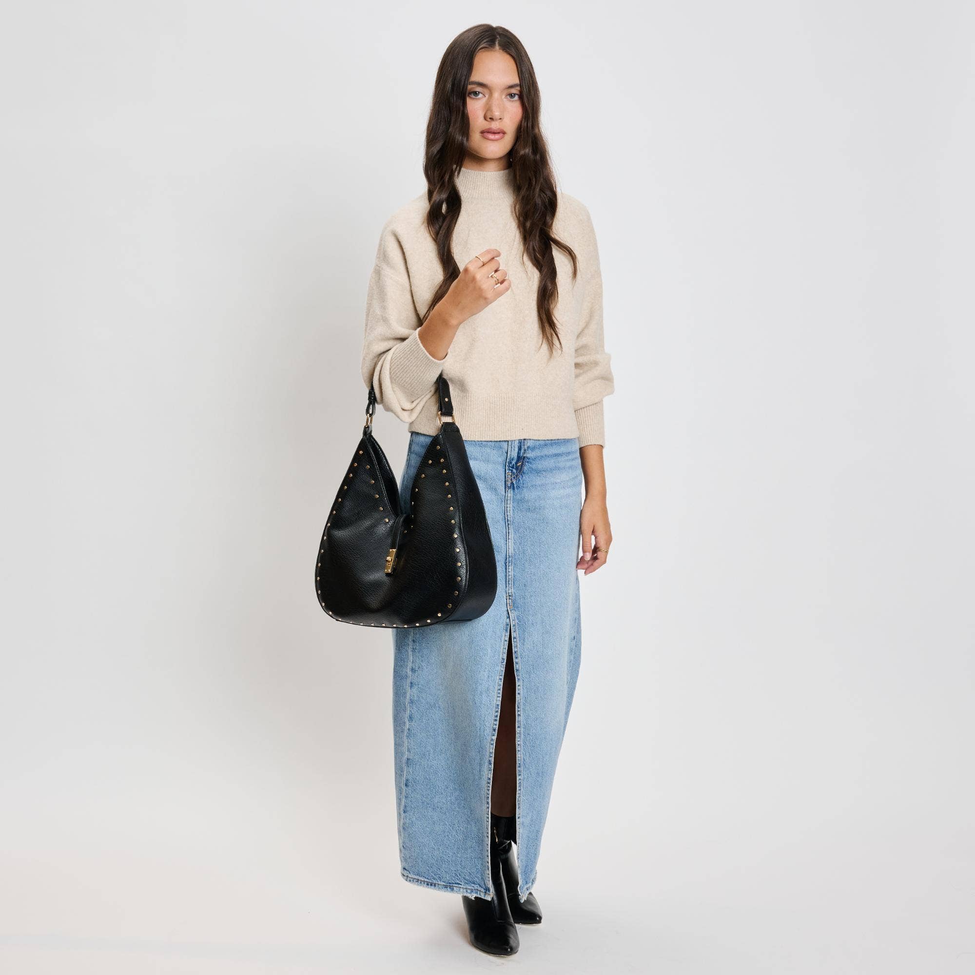 Black Olivia Hobo