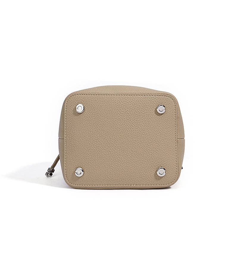 Pebble Austin Bucket Bag