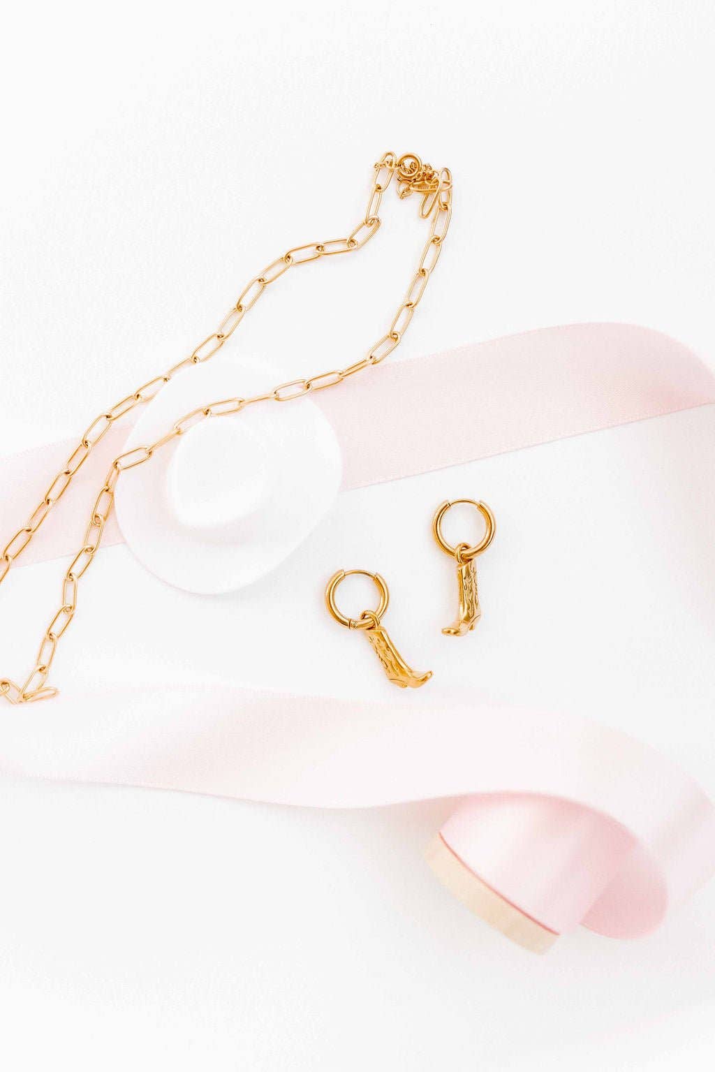 Palmer Paperclip Gold Necklace