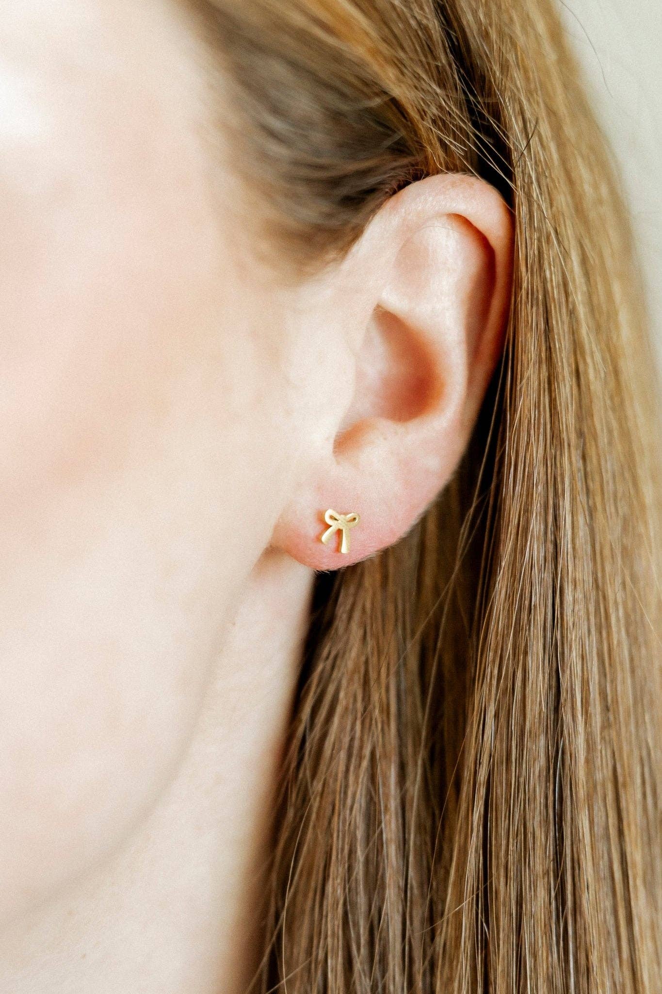 Gold Ruby Bow Screwback Stud Earrings