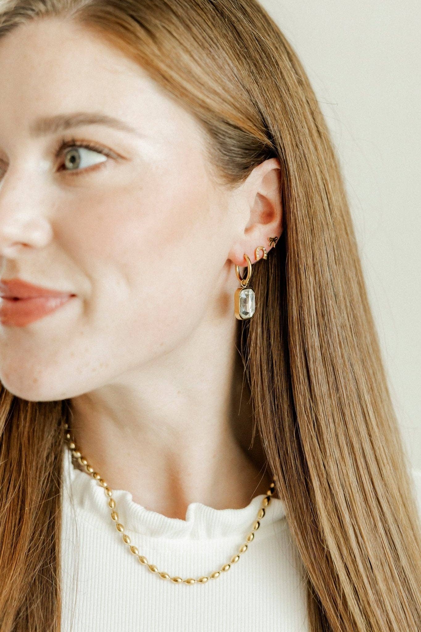 Horseshoe Gold Screwback Stud Earrings