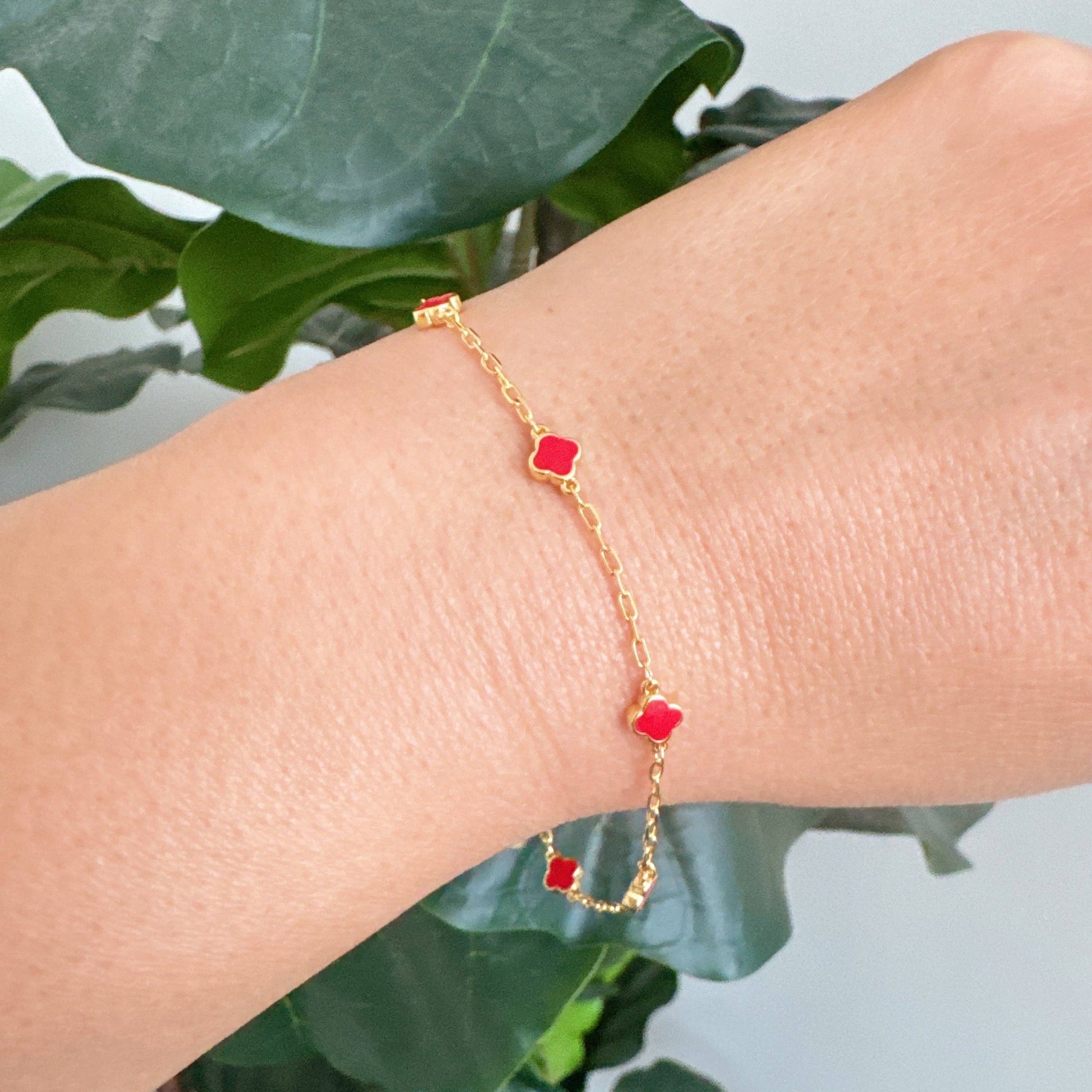 Petite Clover Layer Bracelet