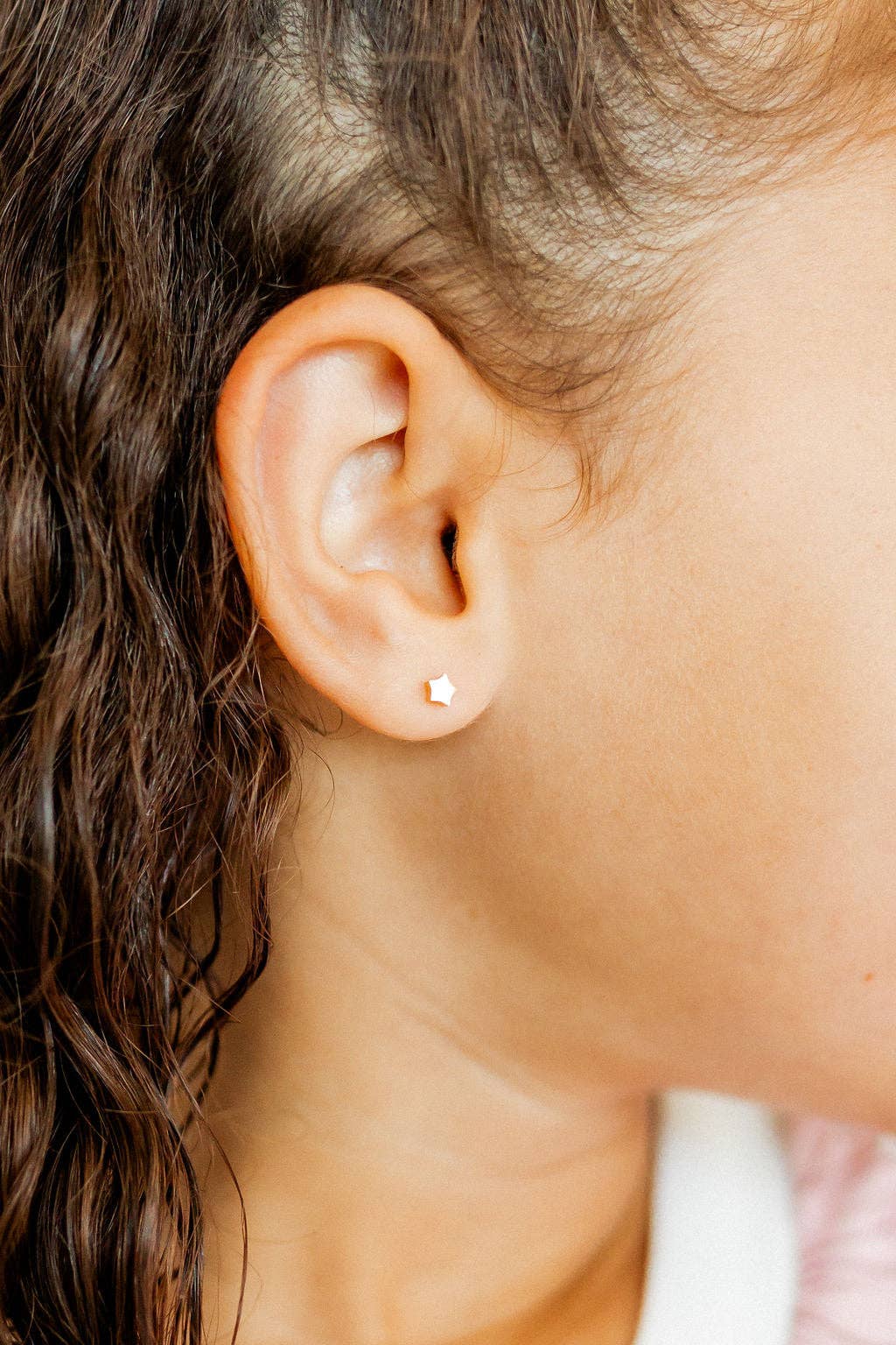 Stella Star Screwback Stud Earrings