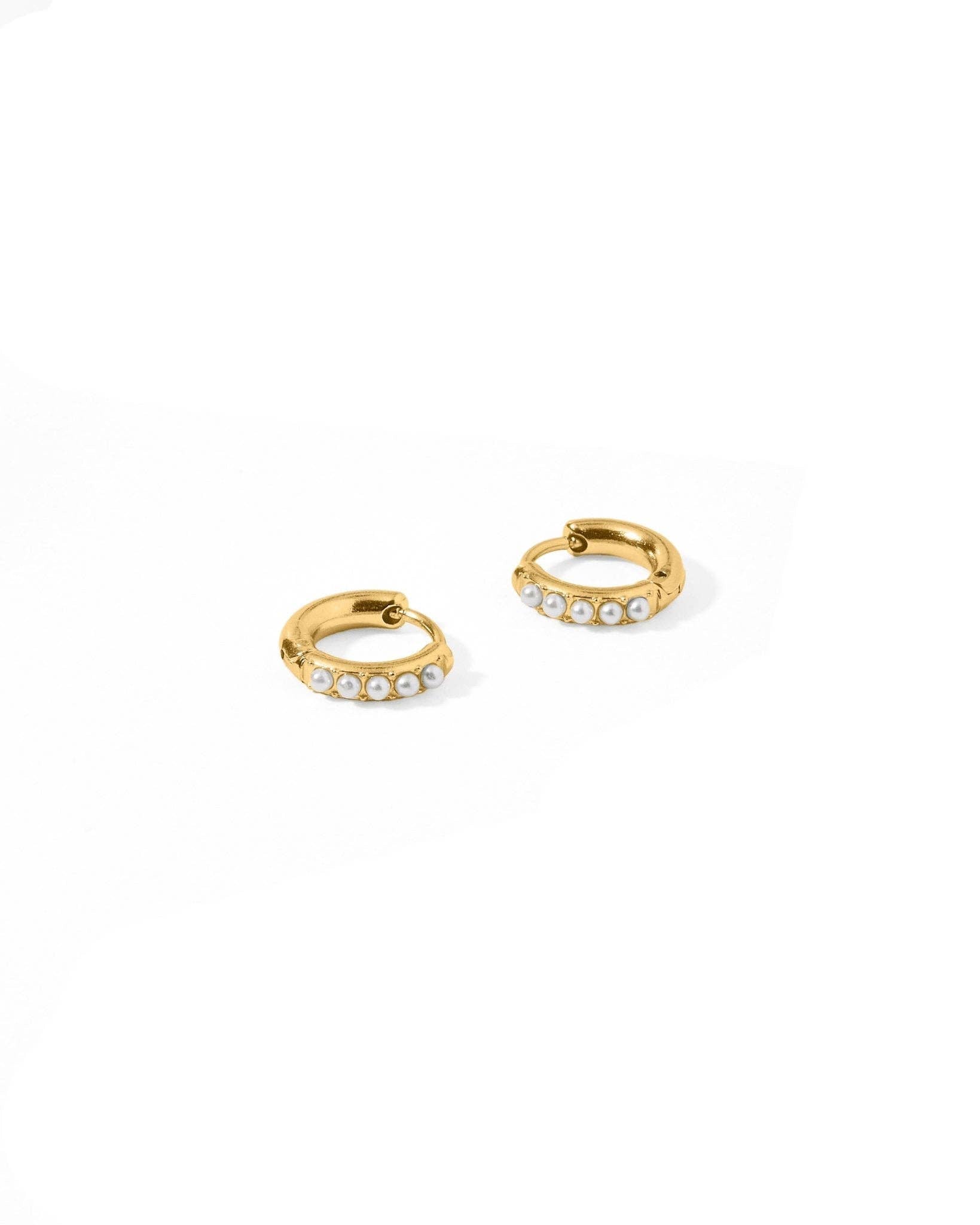 Scarlett 8mm Gold Pearl Huggie Earrings