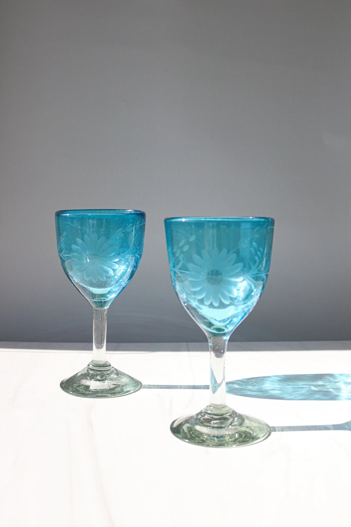 Aqua Condessa Wine Glass