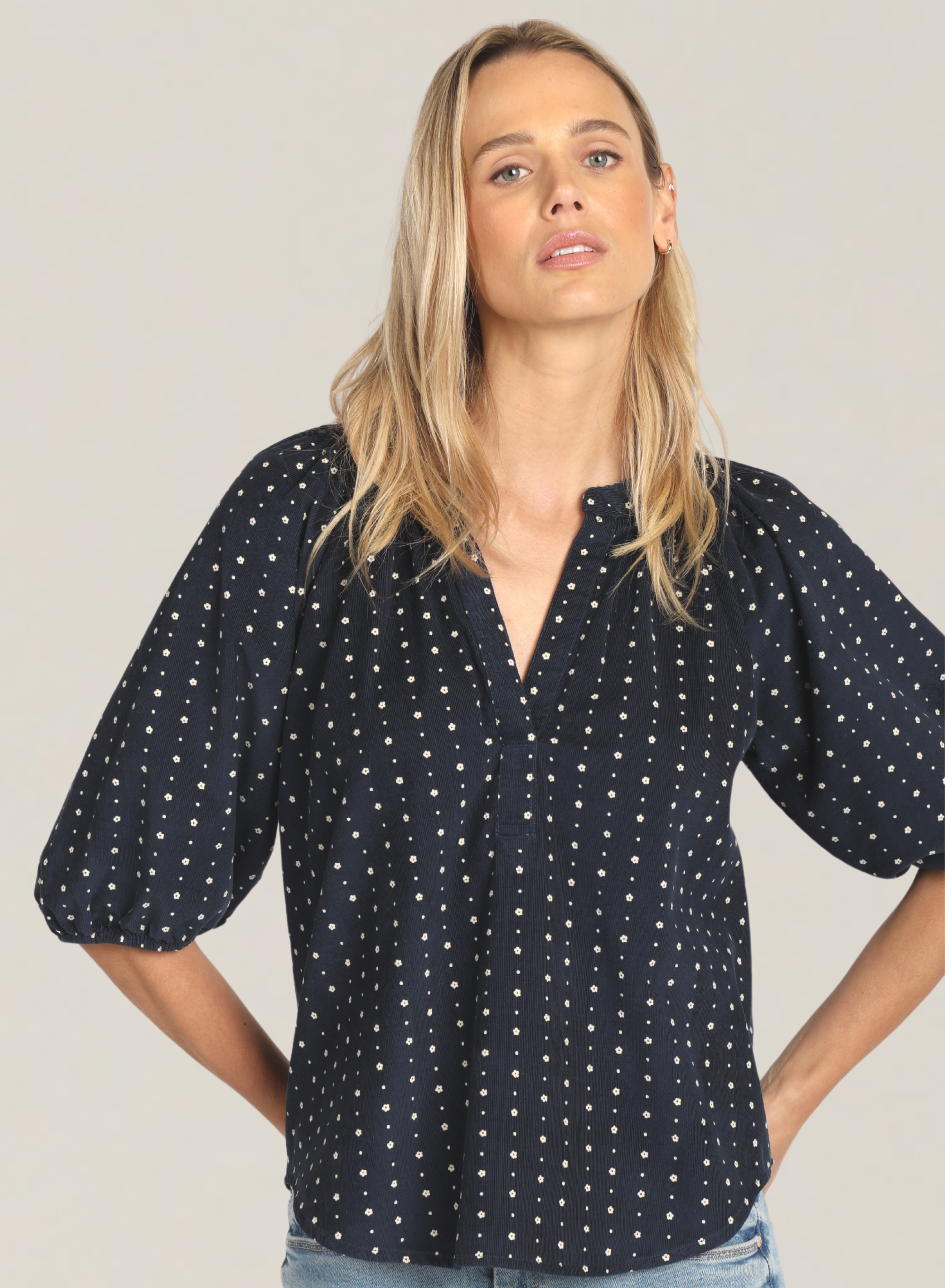 Hazel Top in Navy