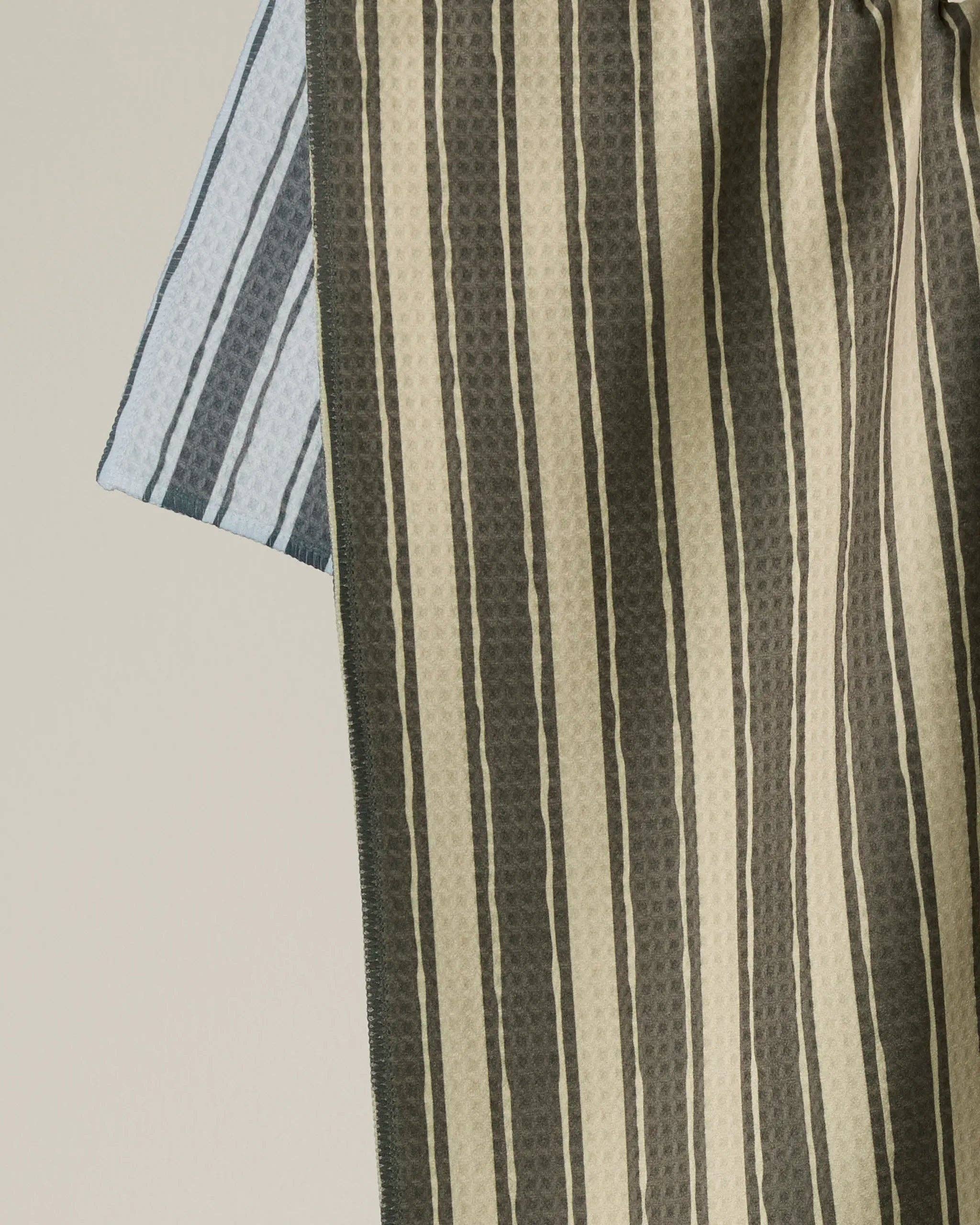 Flow Luxe Kitchen Towel