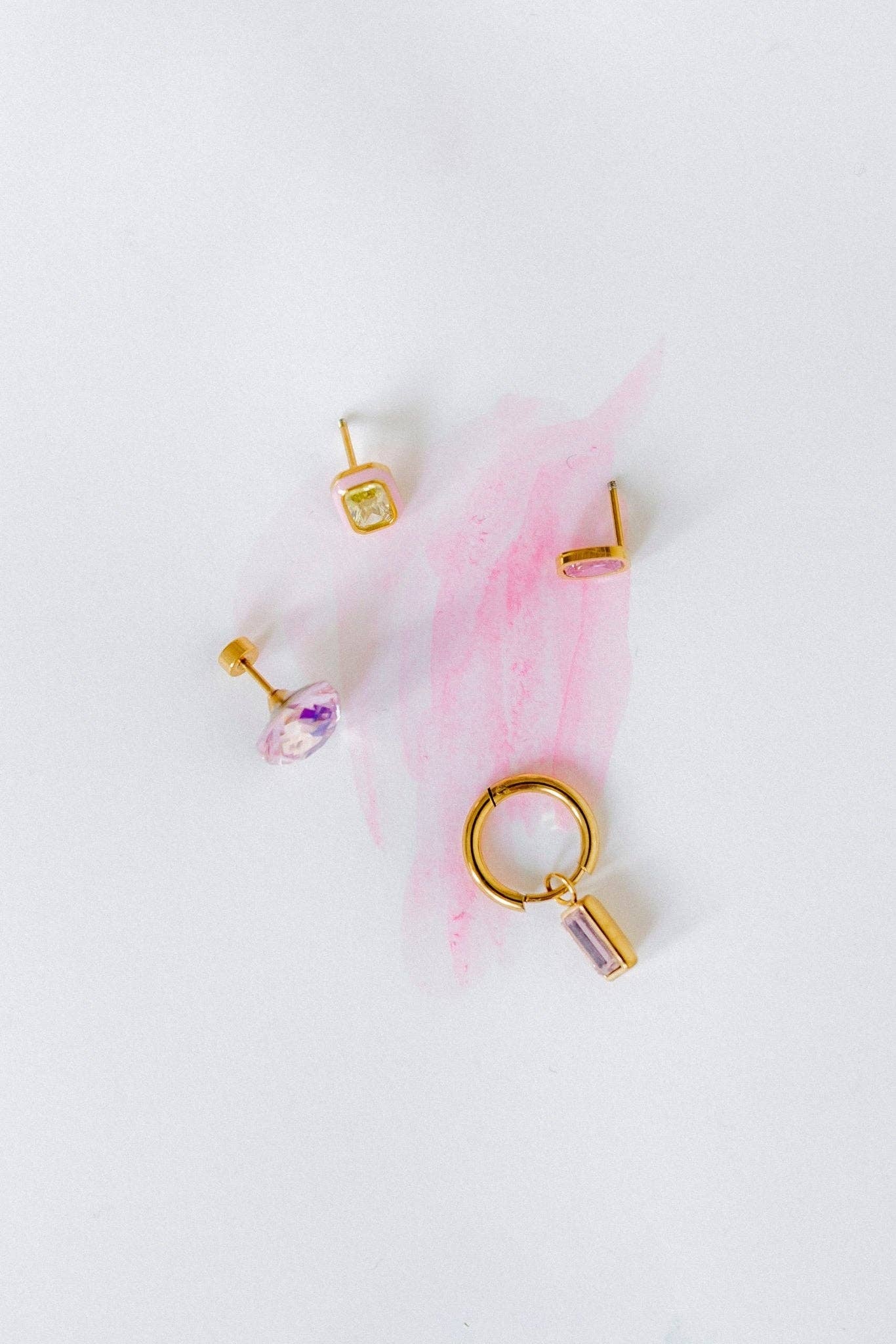 Whitney Pink Apple Screwback Stud Earrings