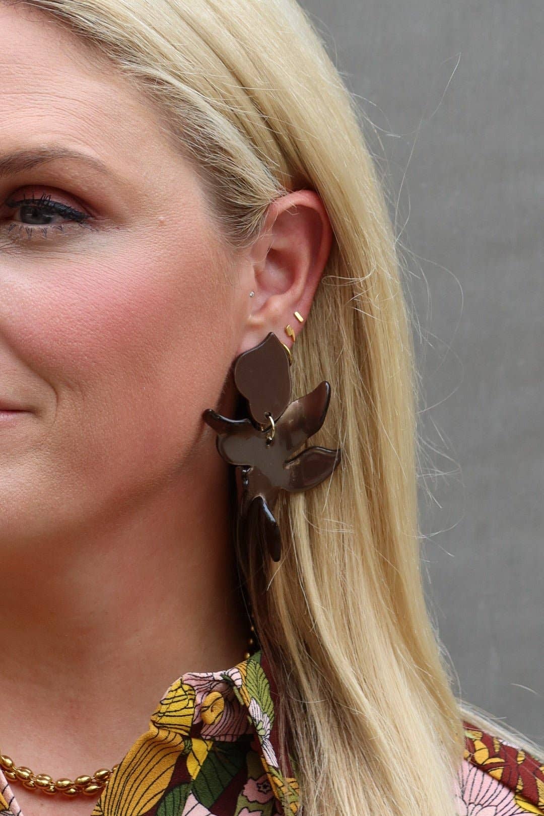 Lightening Bolt Screwback Stud Earrings