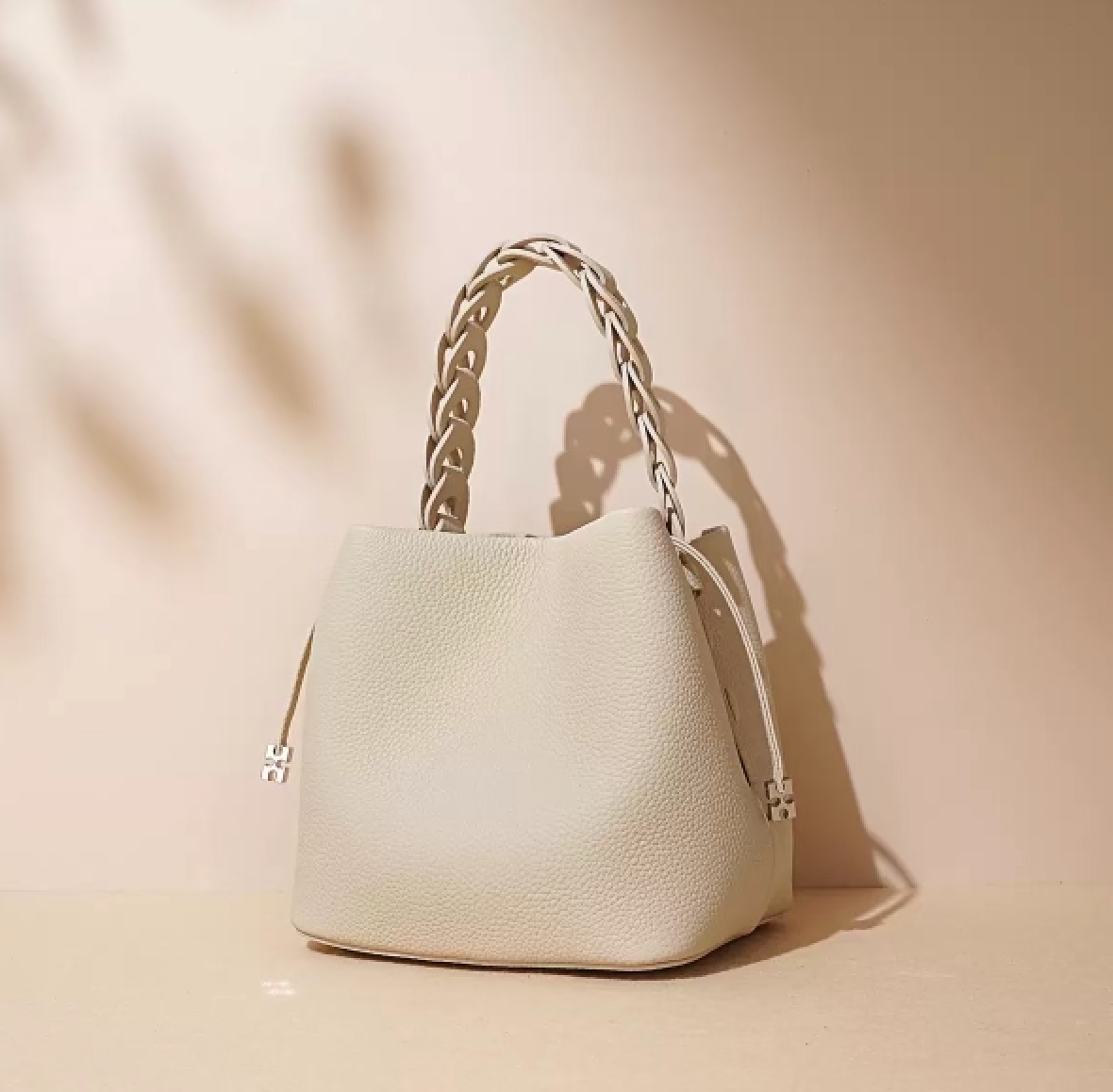 Ecru Austin Bucket Bag