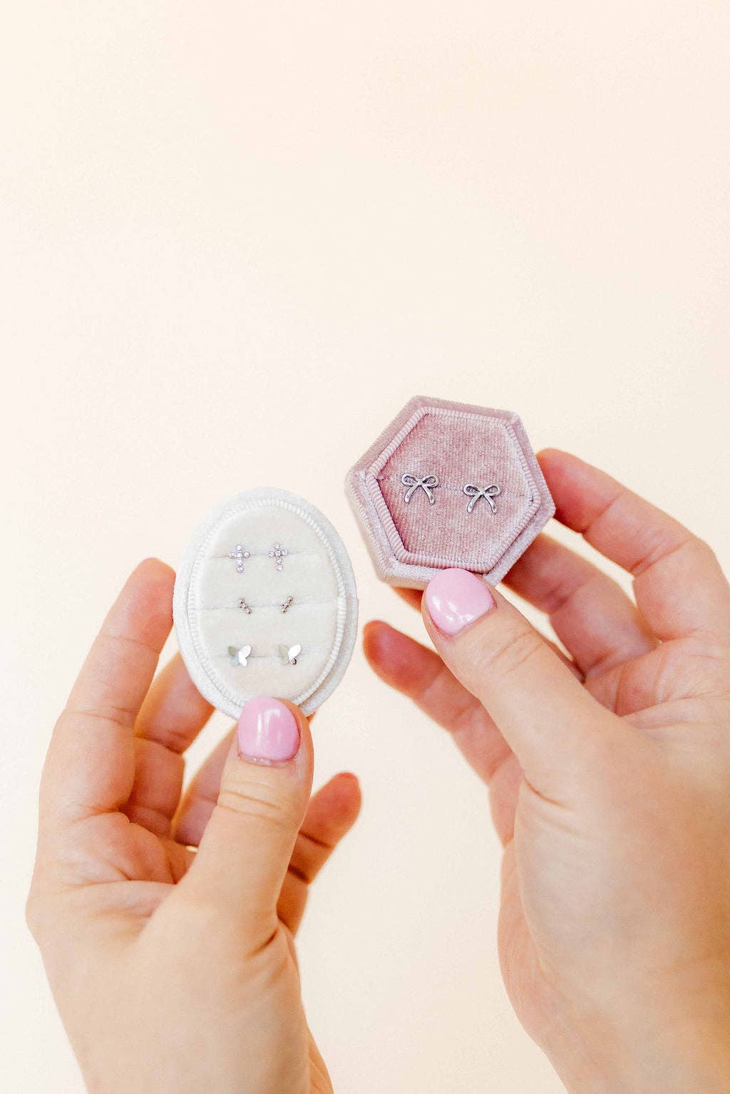 Silver Sadie Bow Screwback Stud Earrings