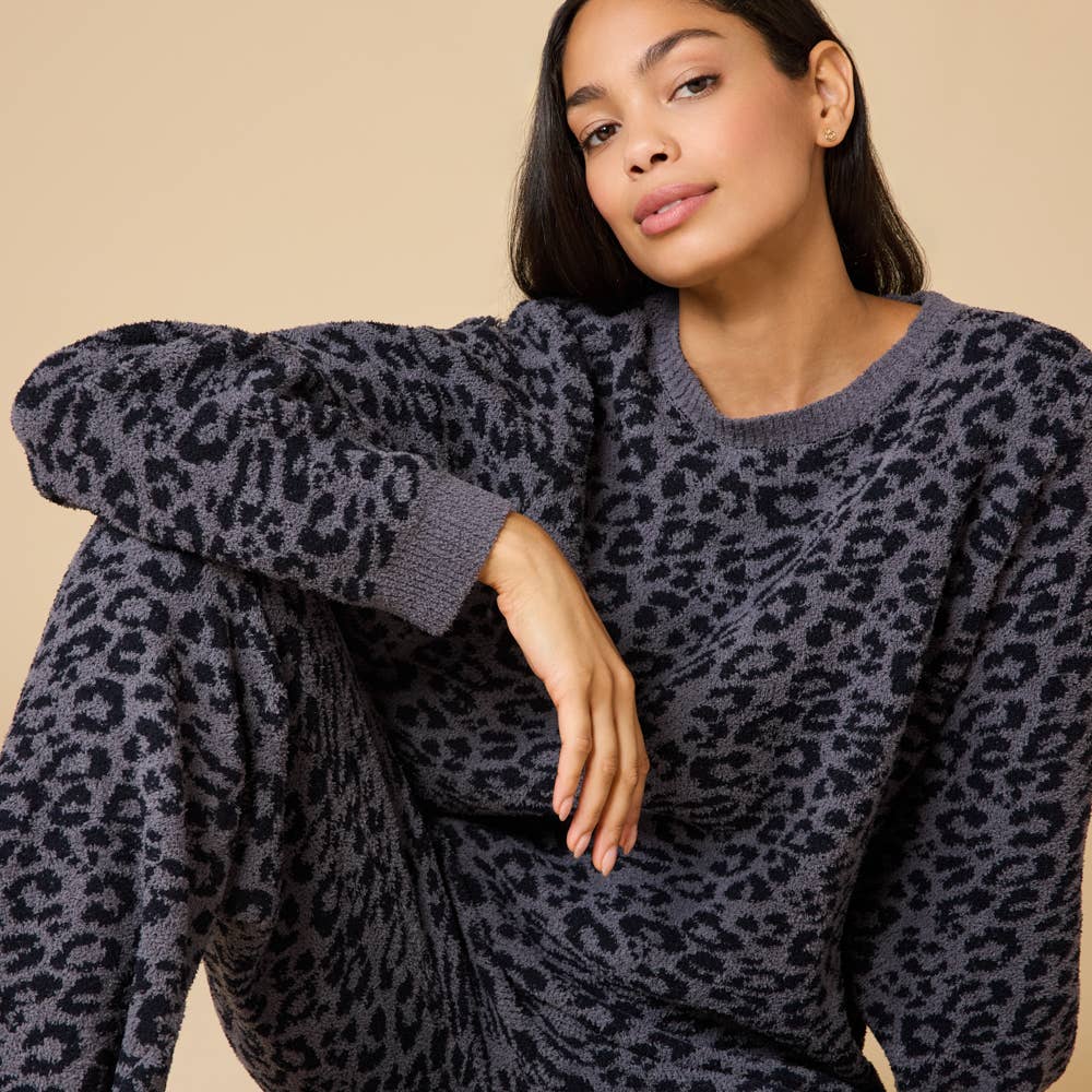 Wild Grey Leopard Marshmallow Crew Neck Lounge Set