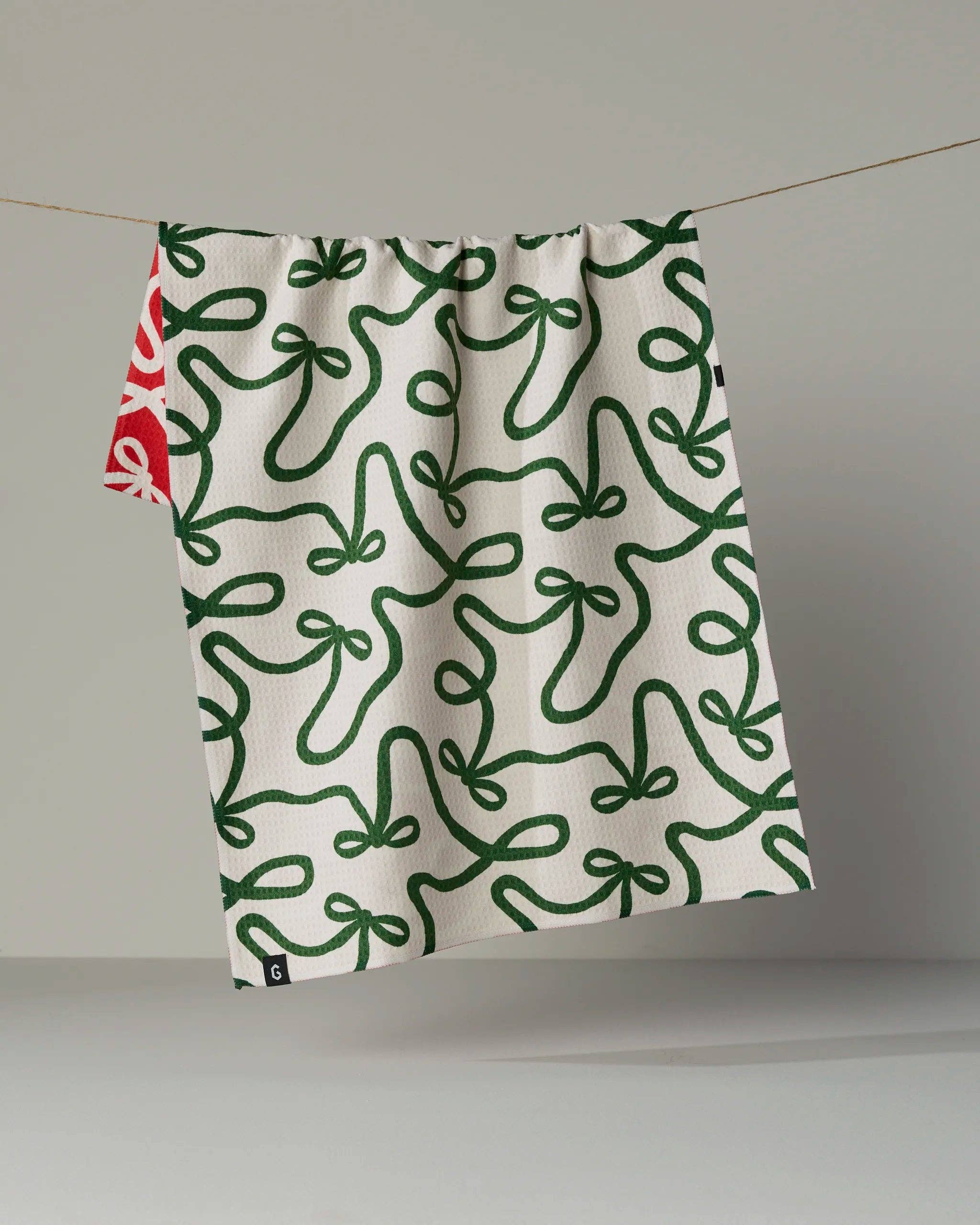 Holiday Bows Luxe Kitchen Towel - Holiday 2026: Traditional