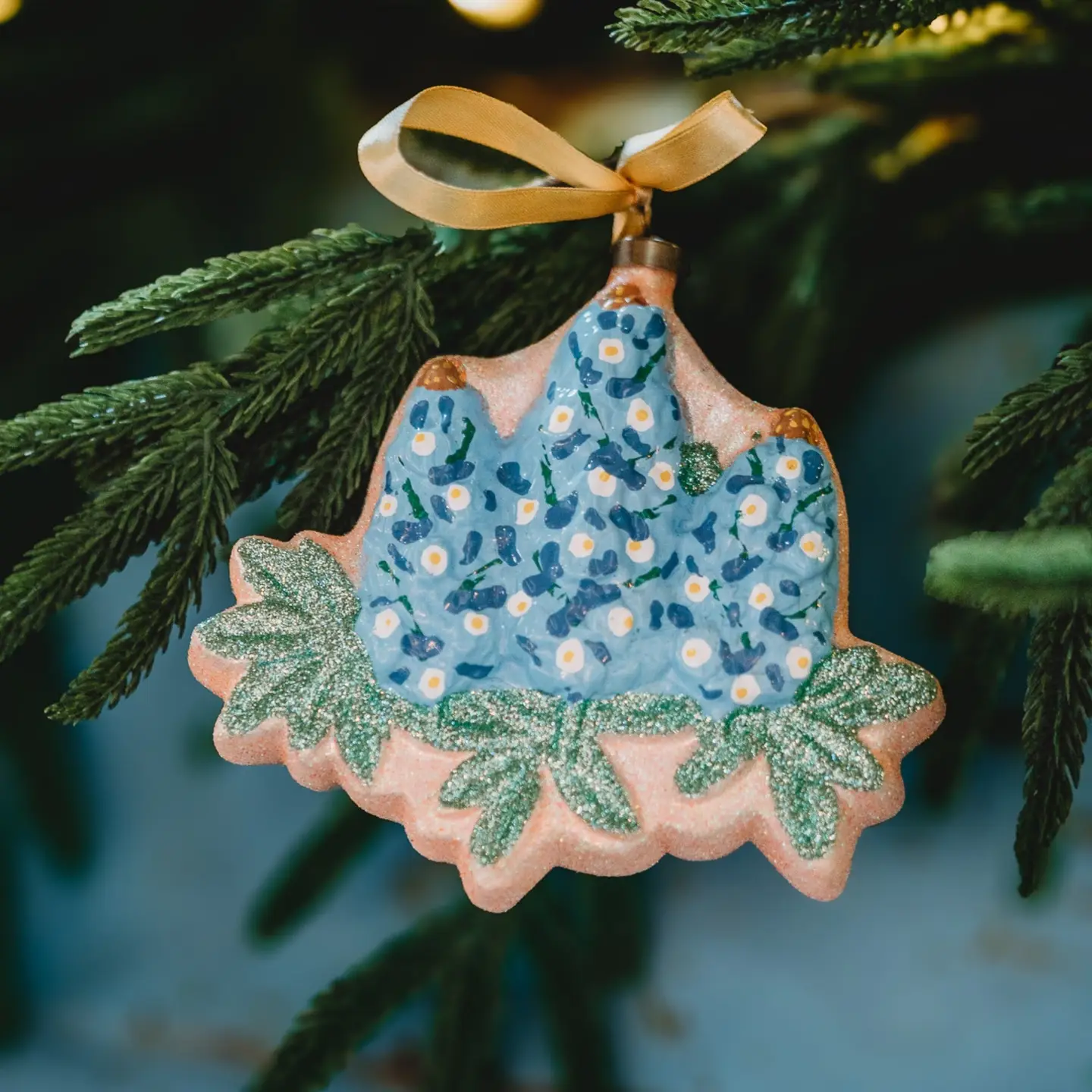 Texas Bluebonnet Blown Glass Christmas Ornament – 2026
