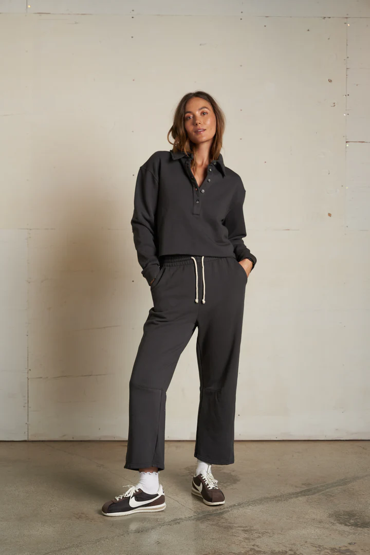 Vintage Black Vinny Fleece Sweatshirt