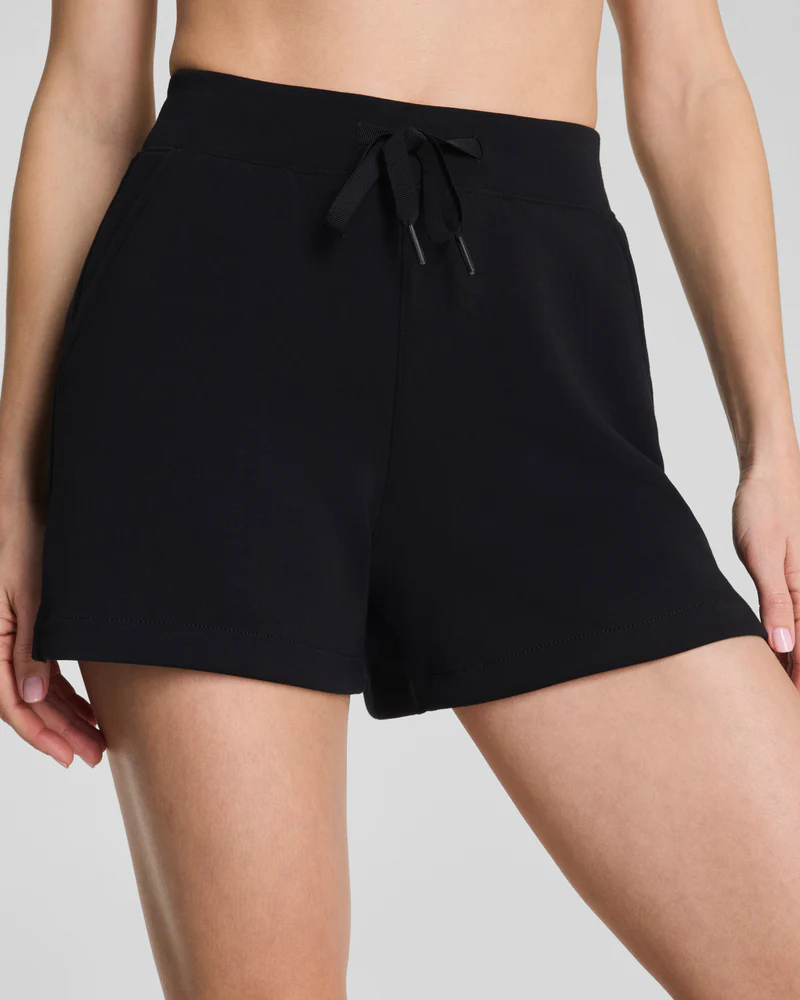 Spanx AirEssentials® 5" Short in Very Black