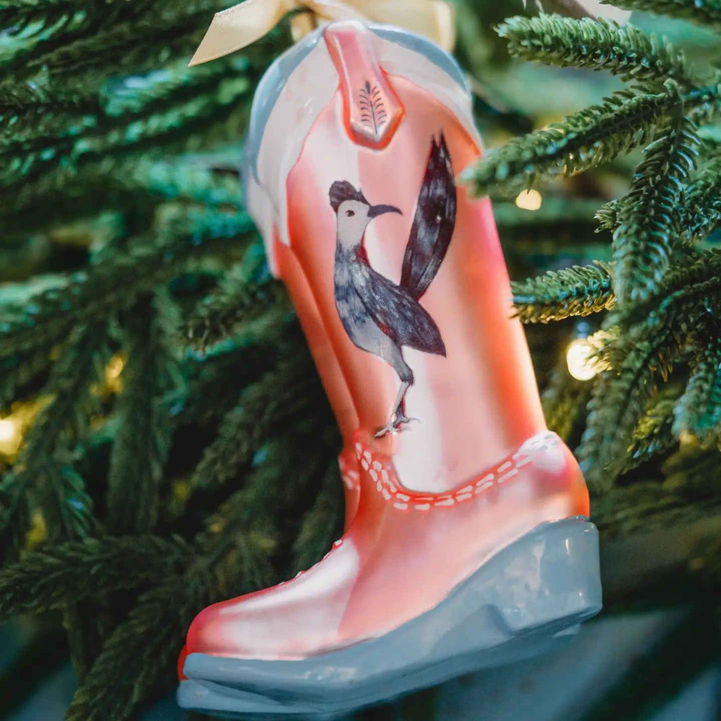 Pink Cowboy Boots & Roadrunner Texas Christmas Ornament – 2026