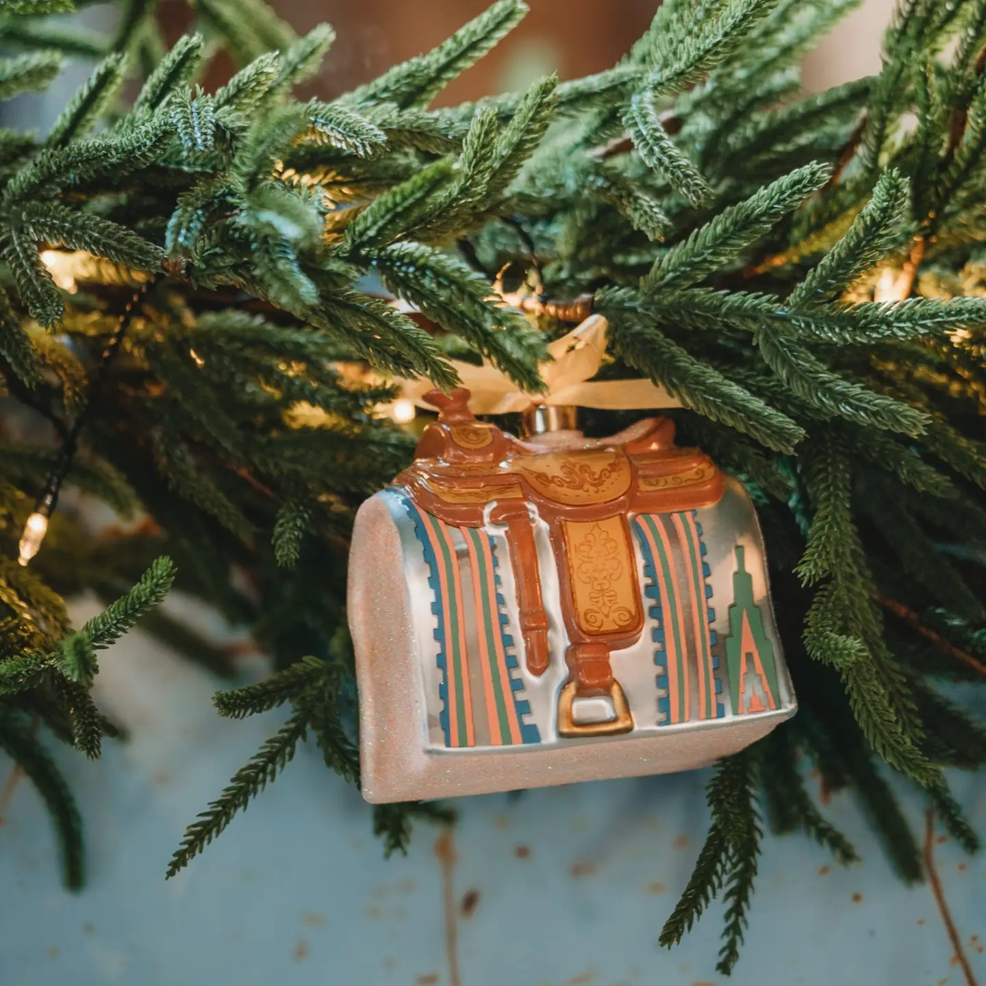 Western Saddle Blown Glass Texas Christmas Ornament – 2026