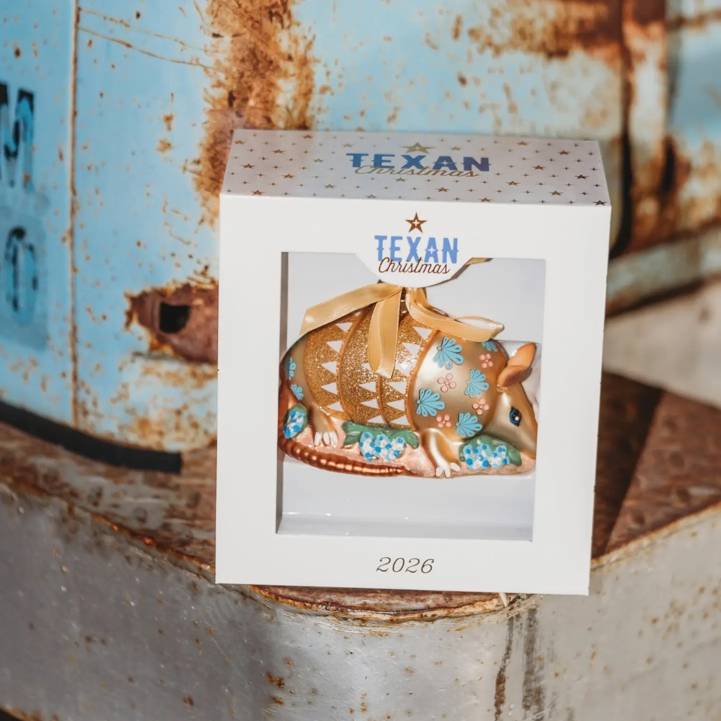 Texas Armadillo Blown Glass Christmas Ornament – 2026